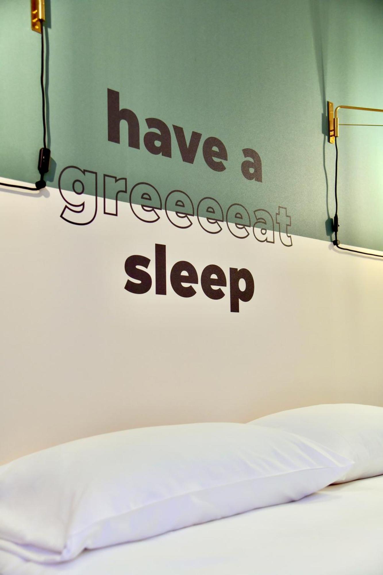 Greet Hotel Brest Aeroport Guipavas Εξωτερικό φωτογραφία